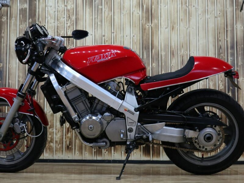 Honda NTV HONDA NTV CAFE RACER Stan Bardzo Dobry raty -kup online