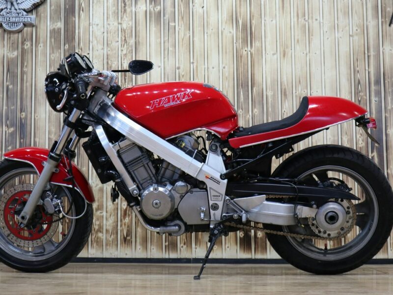 Honda NTV HONDA NTV CAFE RACER Stan Bardzo Dobry raty -kup online