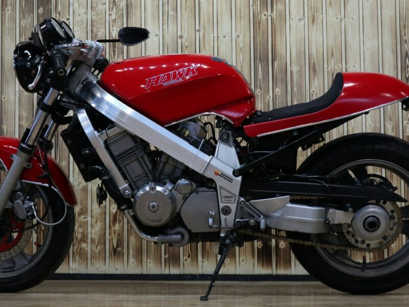 Honda NTV HONDA NTV CAFE RACER Stan Bardzo Dobry raty -kup online