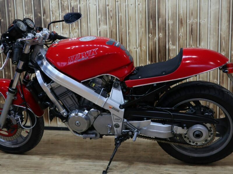 Honda NTV HONDA NTV CAFE RACER Stan Bardzo Dobry raty -kup online