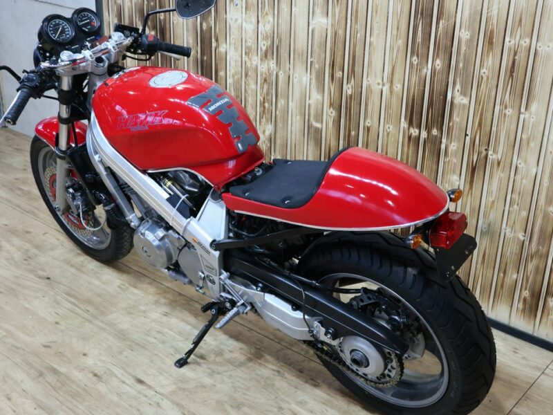 Honda NTV HONDA NTV CAFE RACER Stan Bardzo Dobry raty -kup online