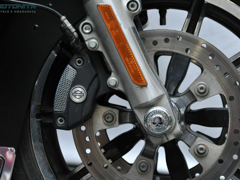 Harley-Davidson Electra Ultra Harley-Davidson FLHTKL Electra Ultra Limited, salon PL, Motonita