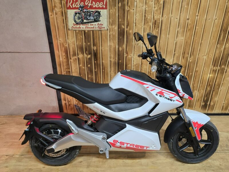 KAYO Inny Motorower elektryczny MRF e-street Na prawo jazdy AM,2.5KW raty,raty