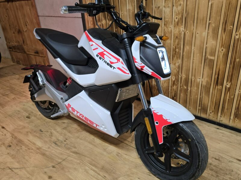 KAYO Inny Motorower elektryczny MRF e-street Na prawo jazdy AM,2.5KW raty,raty