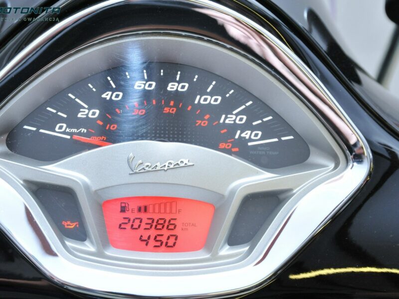 Vespa GTS Piaggio Vespa 300 GTS, 2014, gwarancja, Motonita