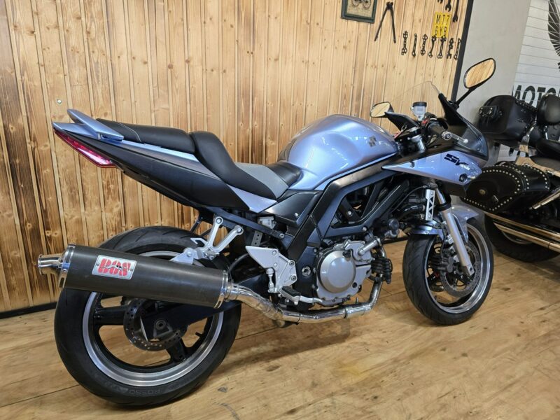 Suzuki SV Przepiękny CZYSTY I ZADBANY suzuki sv