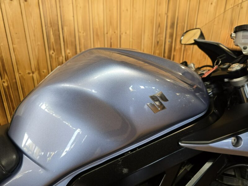 Suzuki SV Przepiękny CZYSTY I ZADBANY suzuki sv