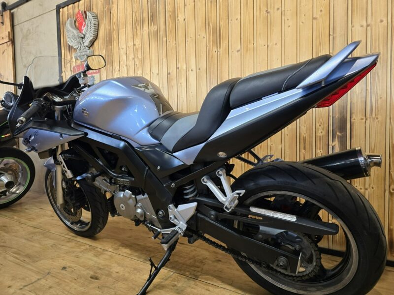 Suzuki SV Przepiękny CZYSTY I ZADBANY suzuki sv