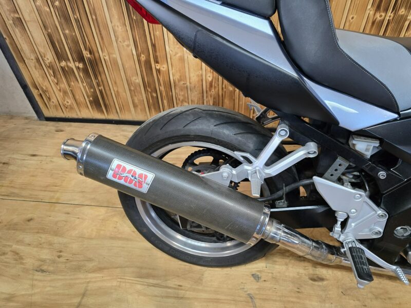 Suzuki SV Przepiękny CZYSTY I ZADBANY suzuki sv