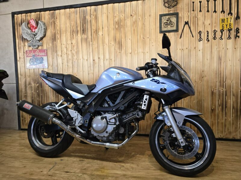 Suzuki SV Przepiękny CZYSTY I ZADBANY suzuki sv