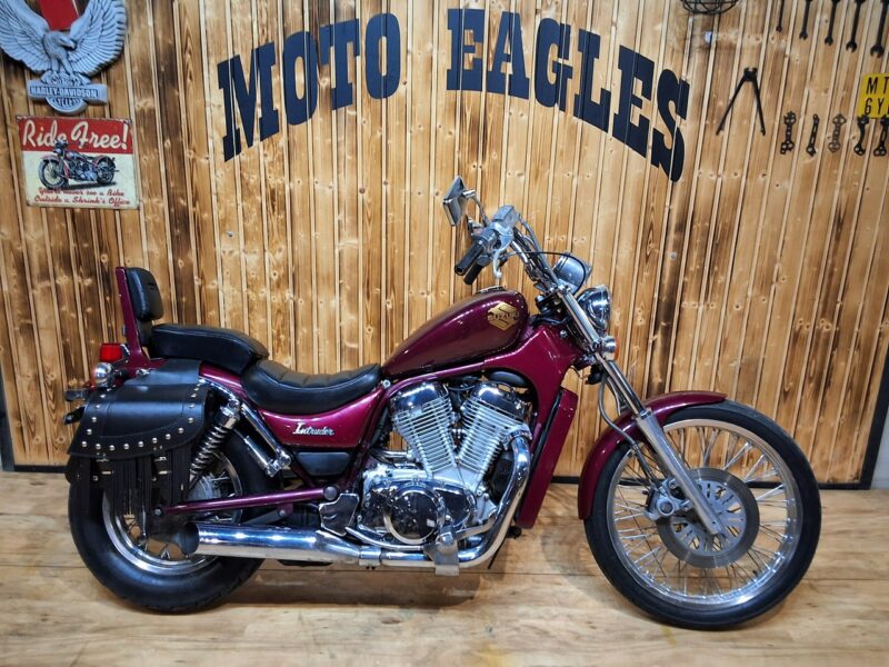Suzuki Intruder Piekny motocykl idealny na pierwszy , po regulacjach, stan bdb