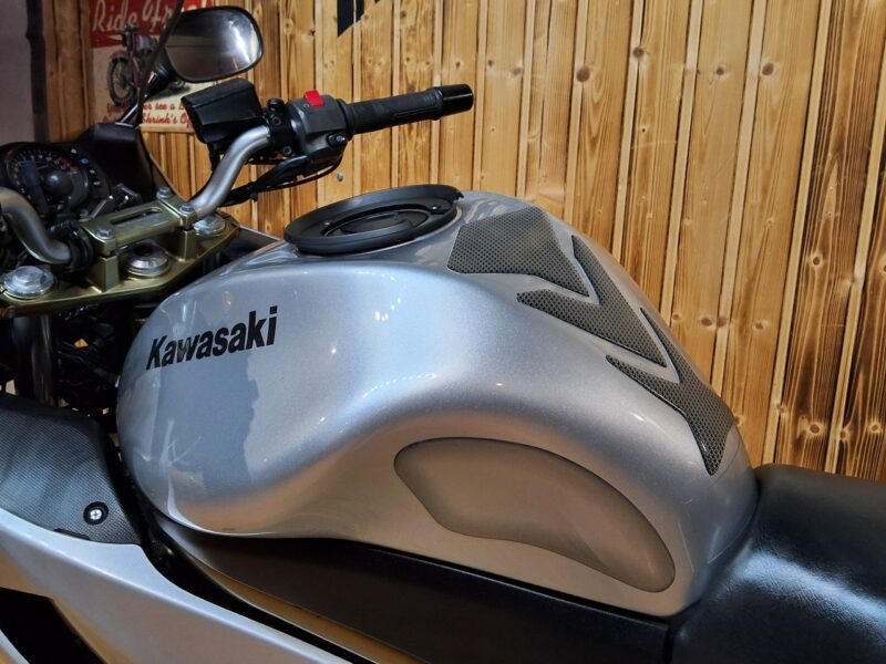Kawasaki ER ## Piękny Motocykl KAWASAKI ER6F naked * ABS *
