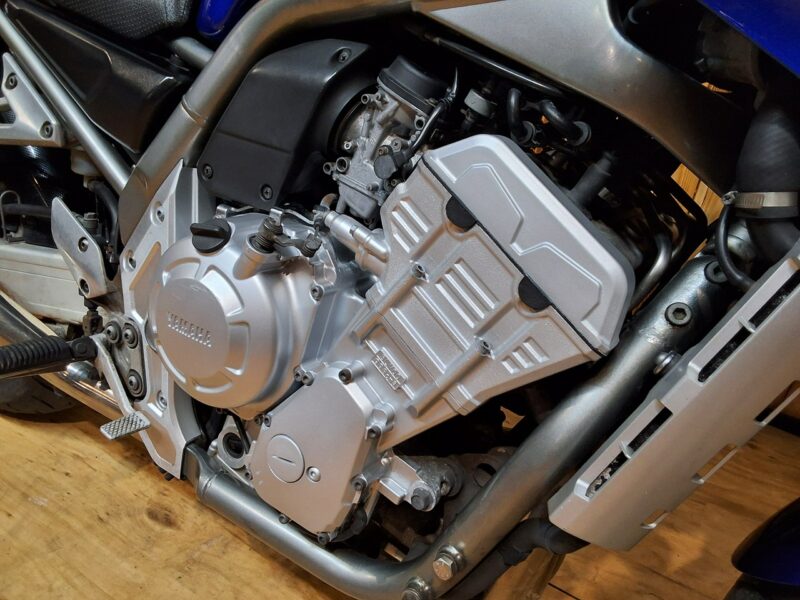Yamaha Fazer FZS 1000 w Perfekcyjnym stanie W oryginale Fazer raty -kup online