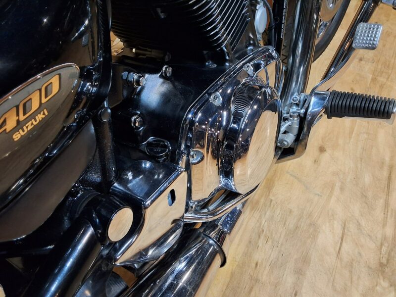 Suzuki Intruder Limitowana wersja z dużym silnikiem BARDZO ZADBANY 1400 jak nowy