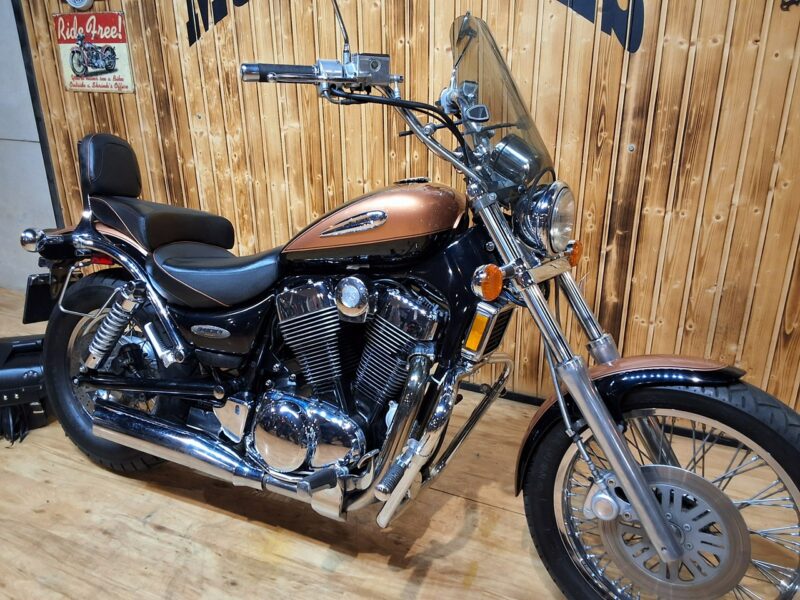 Suzuki Intruder Limitowana wersja z dużym silnikiem BARDZO ZADBANY 1400 jak nowy