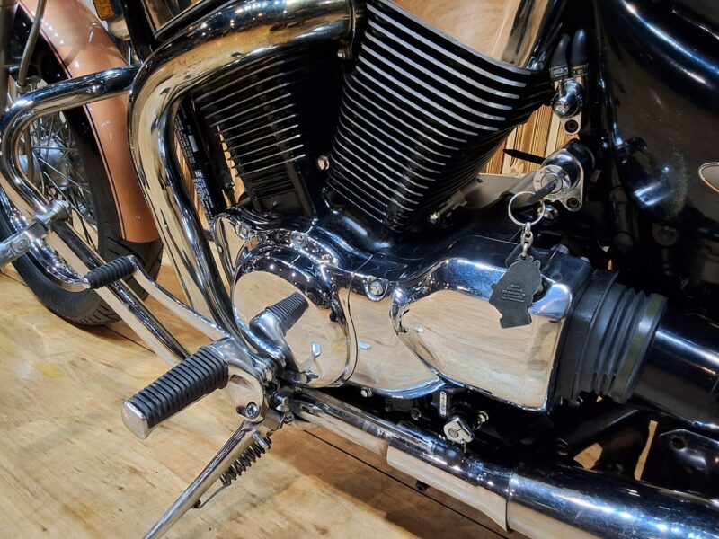 Suzuki Intruder Limitowana wersja z dużym silnikiem BARDZO ZADBANY 1400 jak nowy
