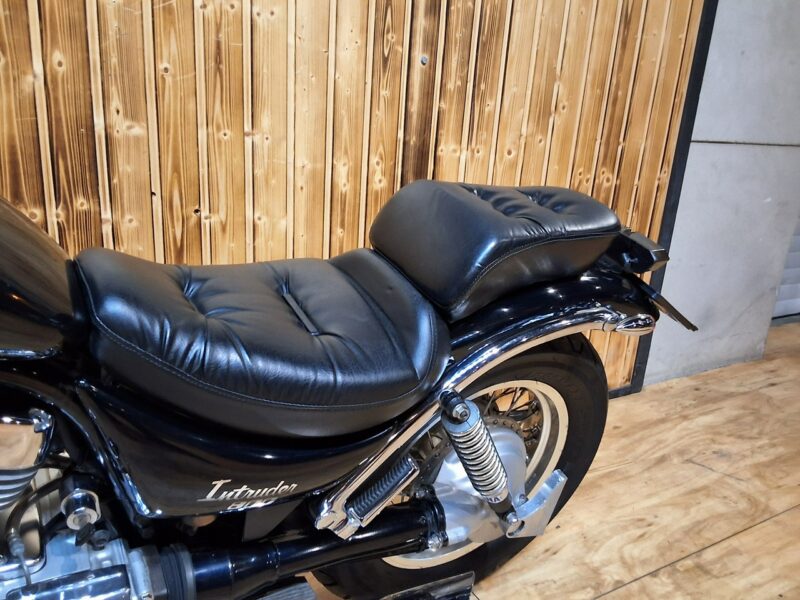 Suzuki Intruder Piekny motocykl na 21 calach po regulacjach, stan bdb 800ccm