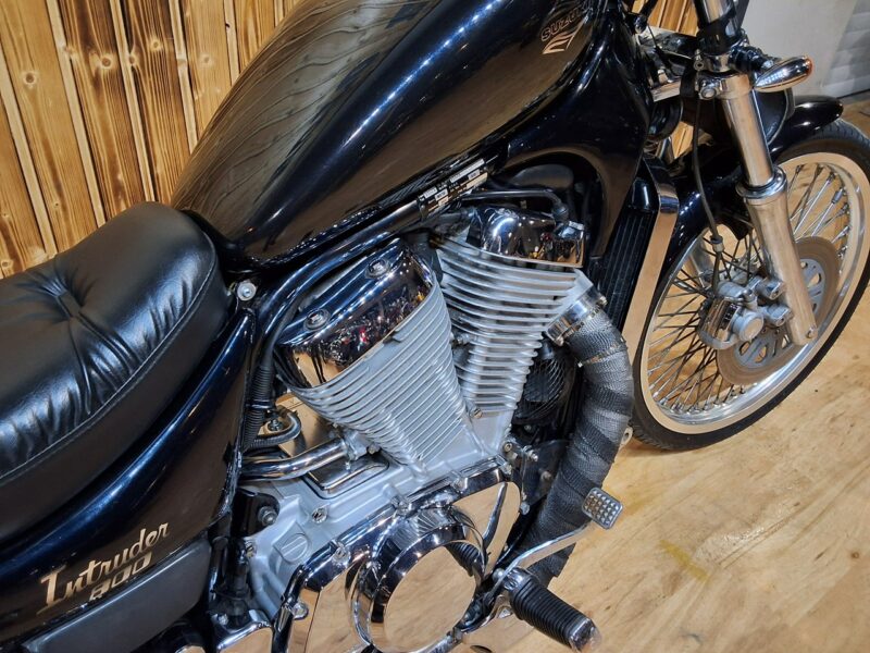 Suzuki Intruder Piekny motocykl na 21 calach po regulacjach, stan bdb 800ccm