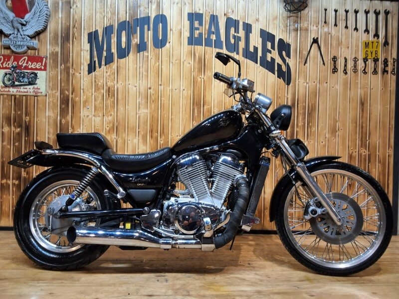 Suzuki Intruder Piekny motocykl na 21 calach po regulacjach, stan bdb 800ccm