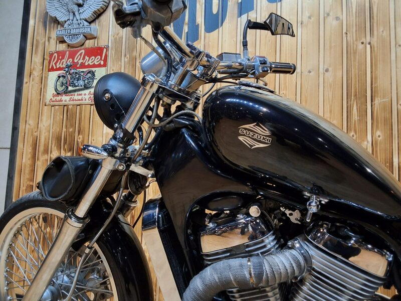 Suzuki Intruder Piekny motocykl na 21 calach po regulacjach, stan bdb 800ccm
