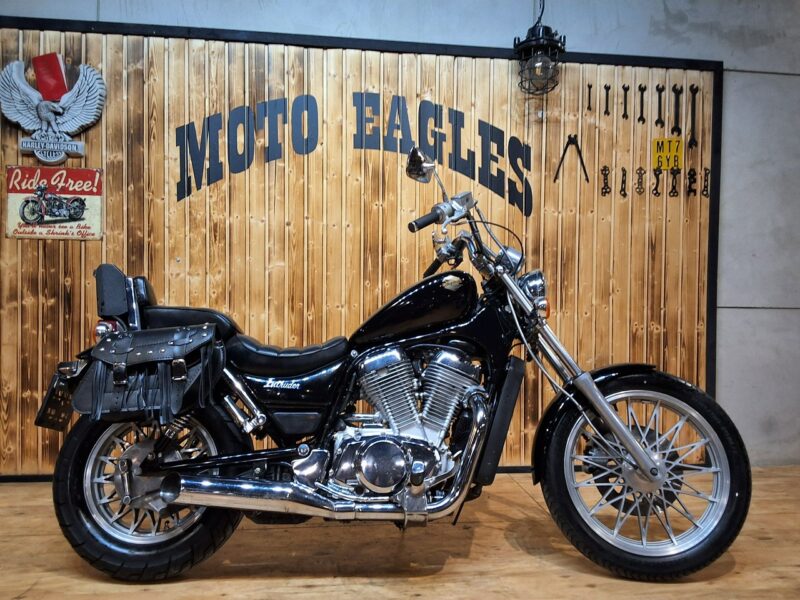 Suzuki Intruder Piekny motocykl idealny na pierwszy , po regulacjach, stan bdb
