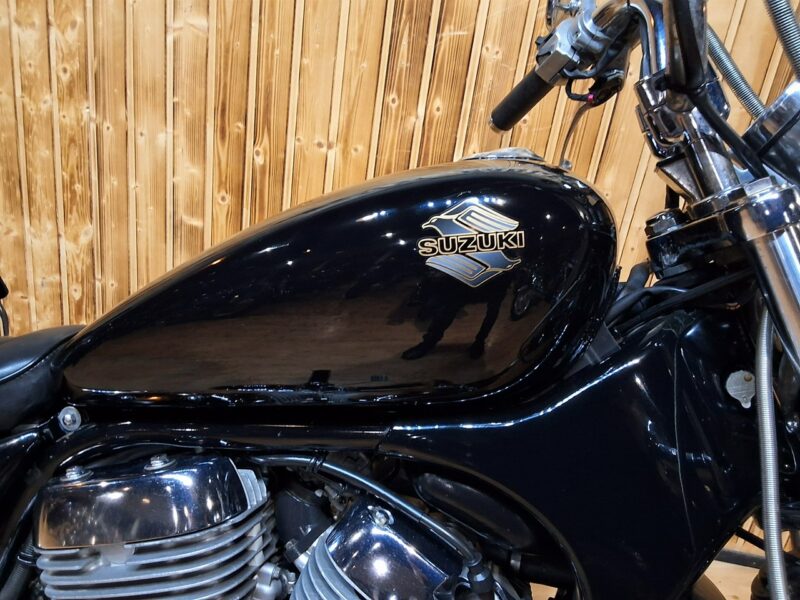 Suzuki Intruder Piekny motocykl idealny na pierwszy , po regulacjach, stan bdb