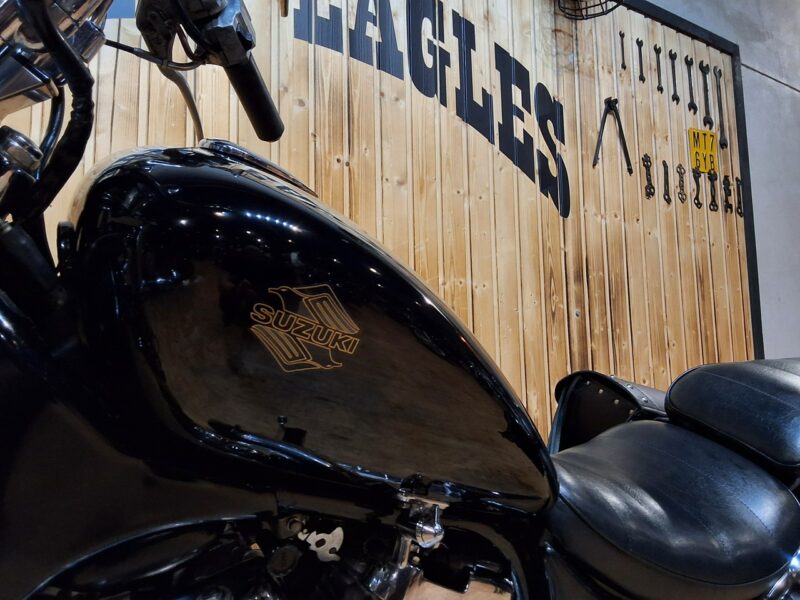 Suzuki Intruder Piekny motocykl po regulacjach, stan bdb 750 zadbany