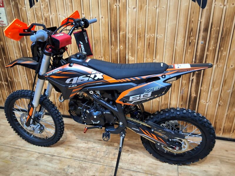ASIX Inny XB-68 ASIX XB68 silnik 140ccm motocykl crossowy koła 19/16 serwis