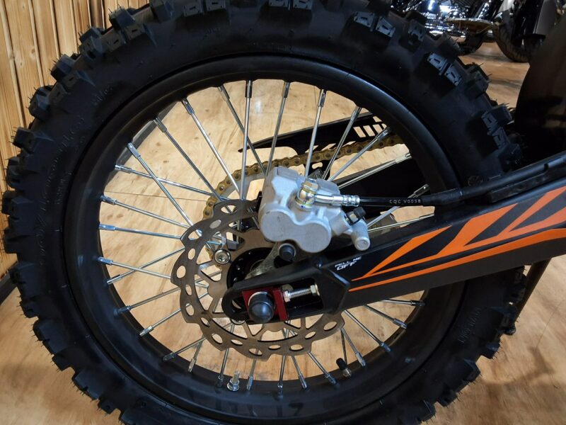 ASIX Inny XB-68 ASIX XB68 silnik 140ccm motocykl crossowy koła 19/16 serwis