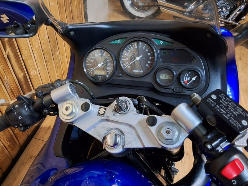 Suzuki GSX-F / Katana oryginał bardzo fajny w dobrej cenie GWARANCJA rok 2005