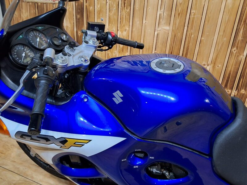 Suzuki GSX-F / Katana oryginał bardzo fajny w dobrej cenie GWARANCJA rok 2005