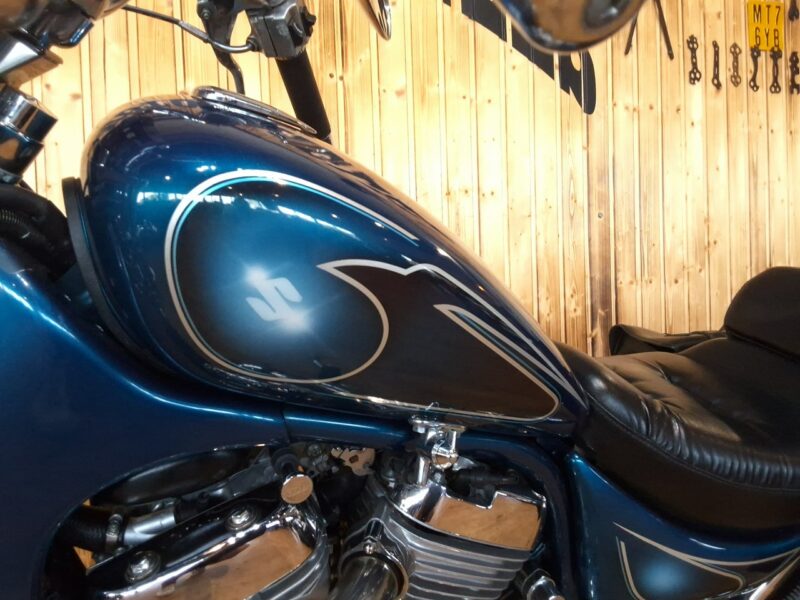 Suzuki Intruder Piekny motocykl po regulacjach, stan bdb 800 zadbany