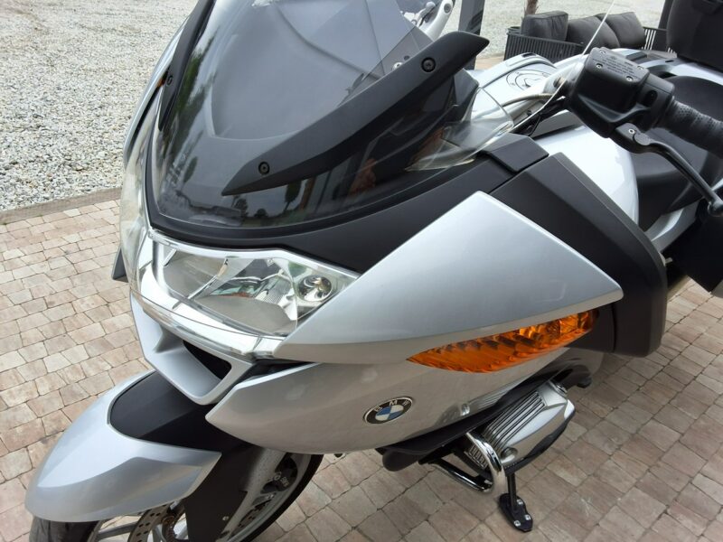 BMW R 1200 RT ## piękny motocykl BMW R 1200 RT ## WYGLĄDA Pięknie