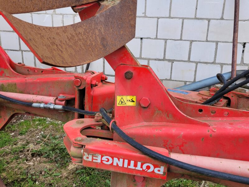 Pług POTTINGER SERVO NOVA 25, 4 skibowy, 2008 rok, stan dobry