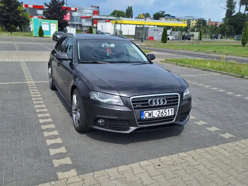 Audi A4 B8 quattro