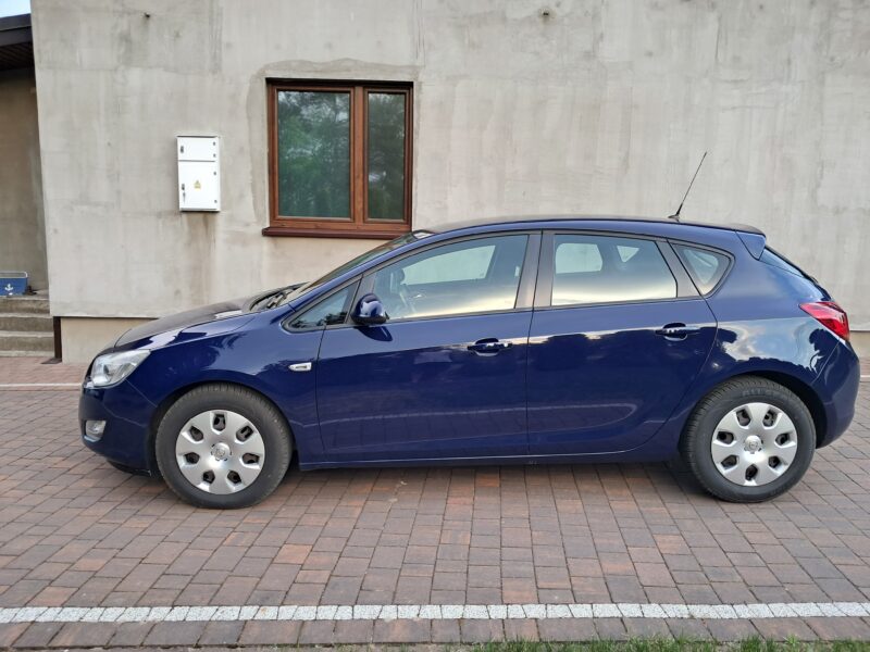 OPEL ASTRA J (BOŻA ASTERKA) POLSKI SALON