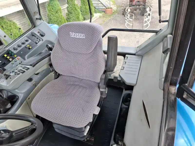 Valtra t190 pneumatyka valtra klima