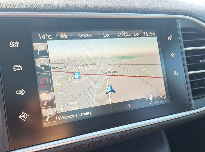 Peugeot 308 biała perła automat GT Line ledy xsenon navi T9 (2014-2021)