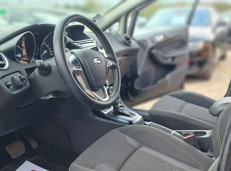 Ford Fiesta climatronic automat ledy camera cofania Mk7 (2008-)