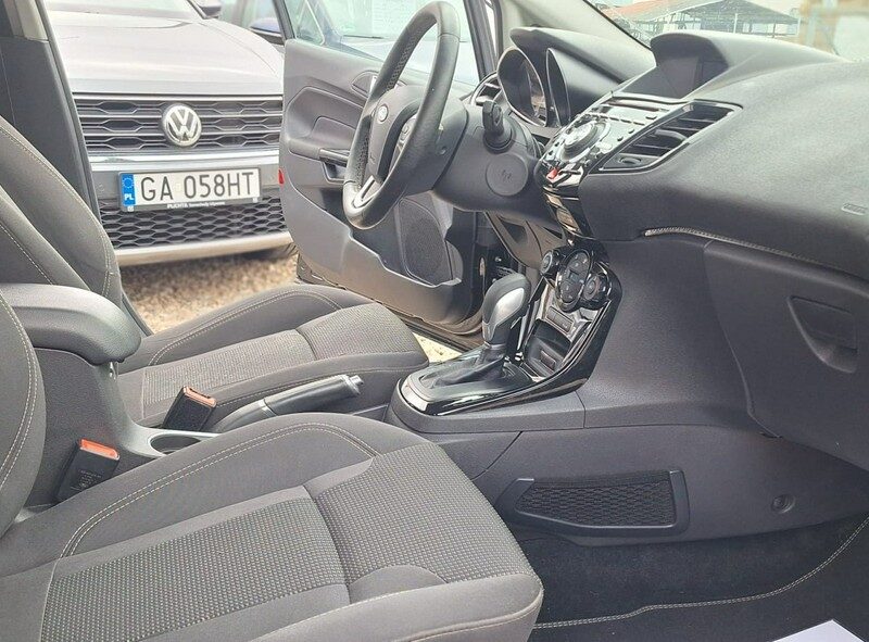 Ford Fiesta climatronic automat ledy camera cofania Mk7 (2008-)