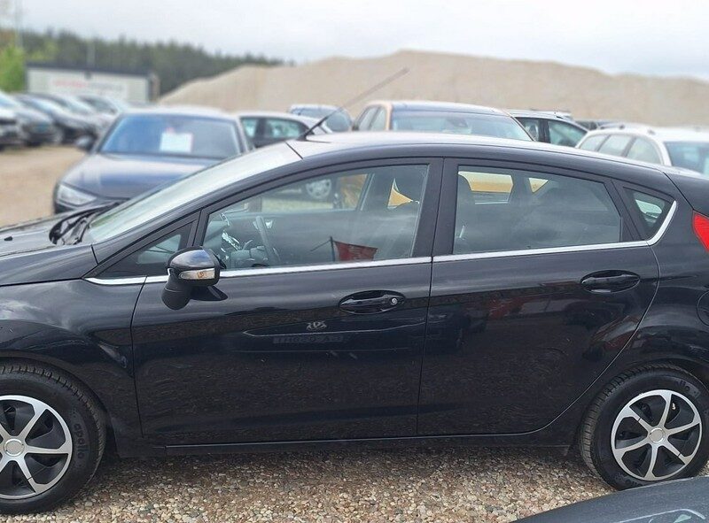 Ford Fiesta climatronic automat ledy camera cofania Mk7 (2008-)