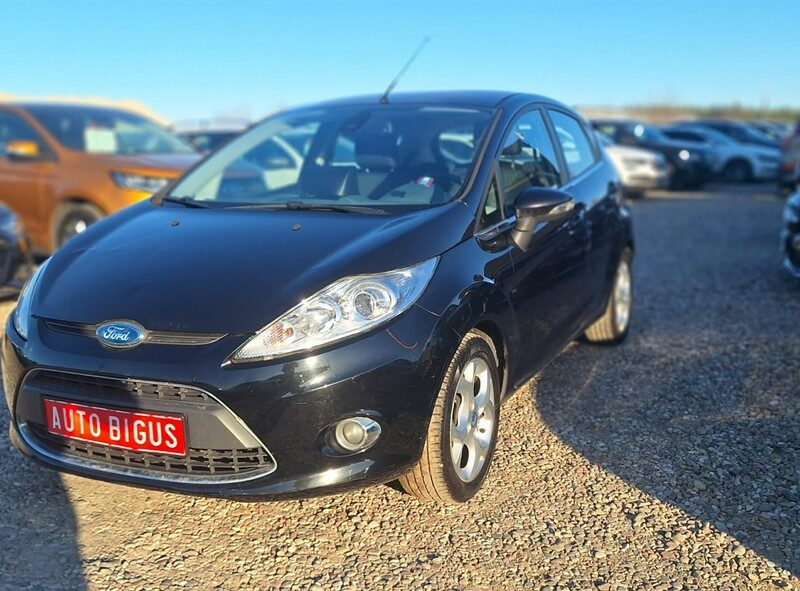 Ford Fiesta Climatronic titanium navi Mk7 (2008-)