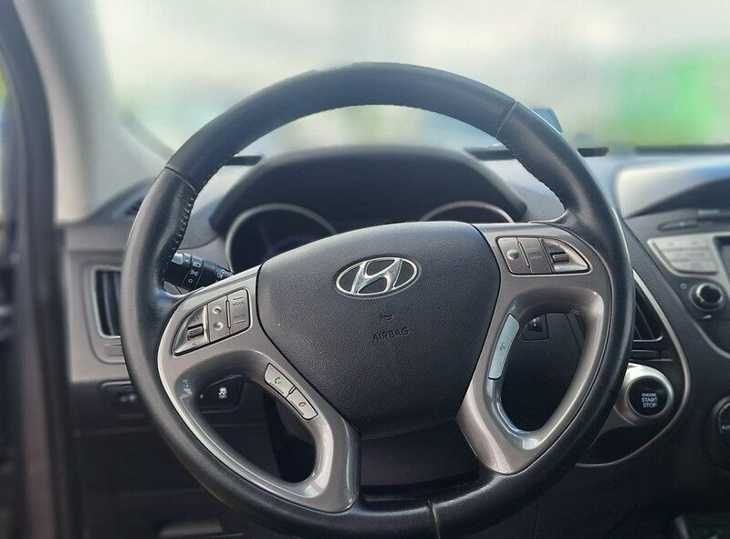 Hyundai ix35 climatronic wymieniony razrzad plus dwumas