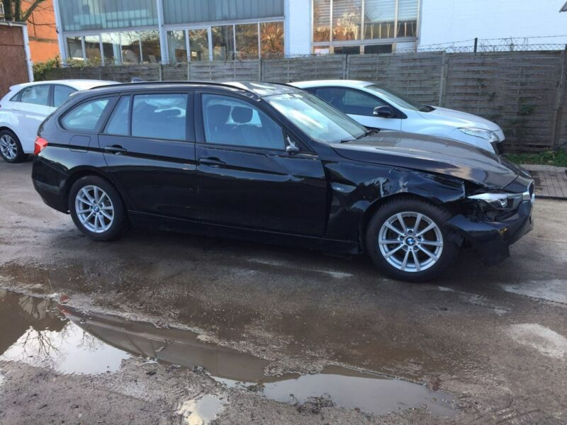 BMW 320 navi F30/F31 (2012-)