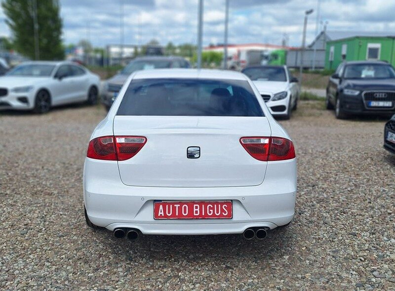Seat Exeo Climatronic super stan mały przebieg xsenon I (2008-)