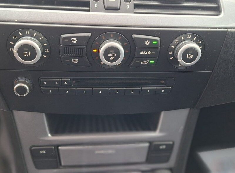 BMW 520 Lift Navi zrejestrowana E60 (2003-2010)