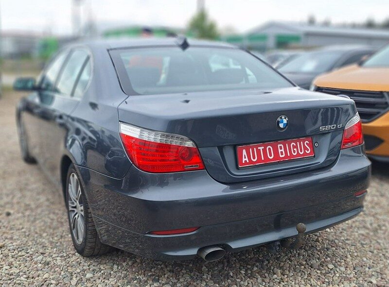 BMW 520 Lift Navi zrejestrowana E60 (2003-2010)
