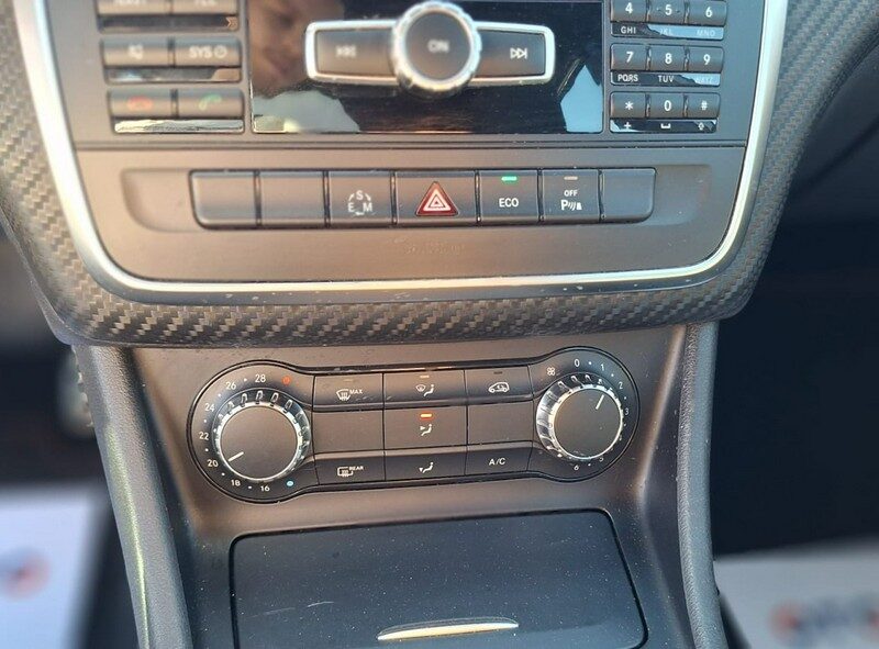 Mercedes A 180 Duża Navi Klima automat AMG W176 (2012-)