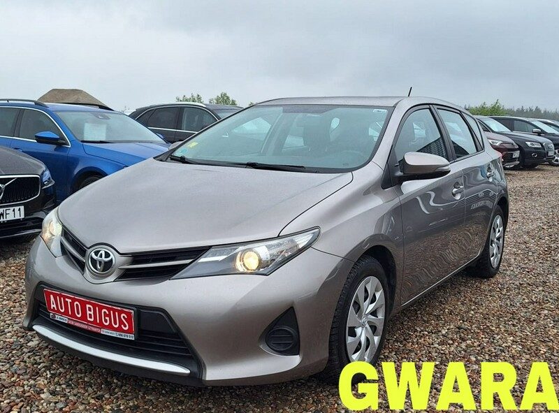 Toyota Auris climatronic ledy II (2012-)