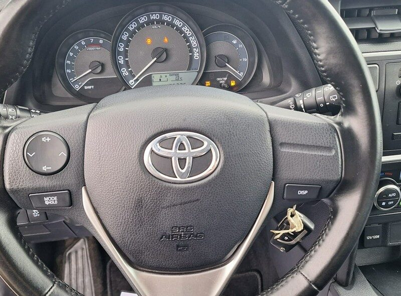 Toyota Auris climatronic ledy II (2012-)